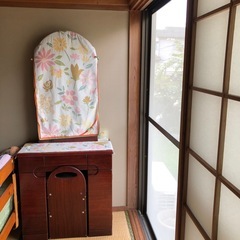ドレッサーと椅子