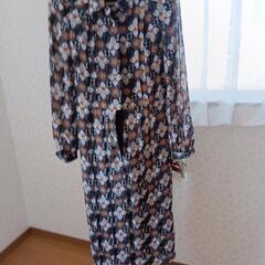 ワンピース　11号　未使用品の画像