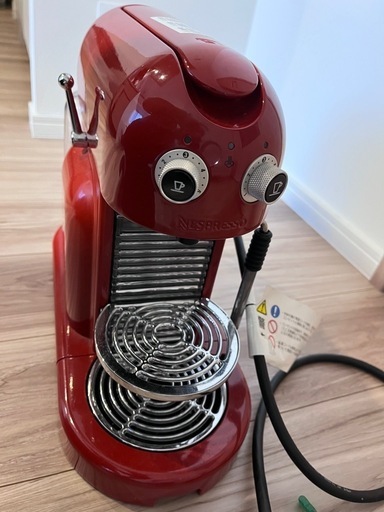 マエストリア　ネスプレッソ　コーヒーメーカー