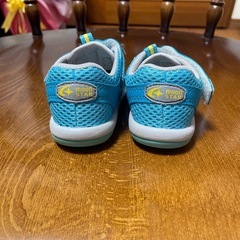 ムーンスターベビーサンダルの画像