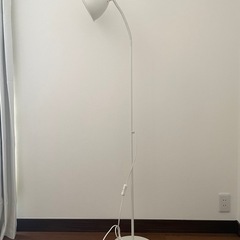 IKEA　レールスタ　照明　スタンドライト