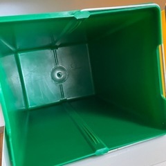 ゴミ箱の画像