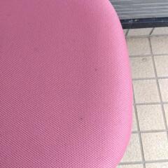 キャスター付き　チェアの画像