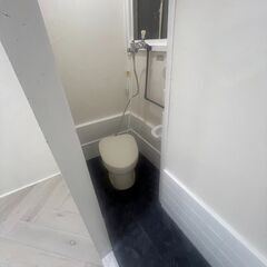 地域最安家賃!初期費用０円!１０４号室！無料インターネット！広々３０平米。風呂トイレ別!!2人入居可！ペット可。高齢者、生活保護・外国人可!100m以内に近隣駐車場あります^^  - 不動産