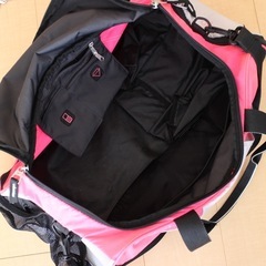 NIKE★大容量★スポーツバッグ★ピンク×ブラックの画像