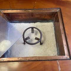 いろりテーブルの画像