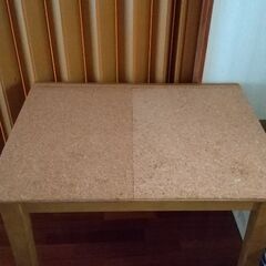 食卓テーブル