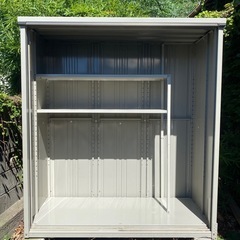 タクボ物置　倉庫　収納庫 引き取り限定の画像
