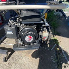 イセキ　稲刈り機　RZ220の画像