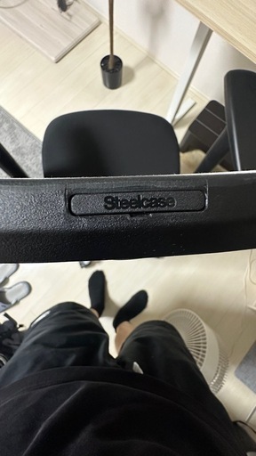 オフィスチェア　スチールケース