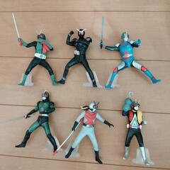 仮面ライダー　食玩　フィギュア