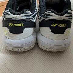 ヨネックスバドミントンシューズの画像
