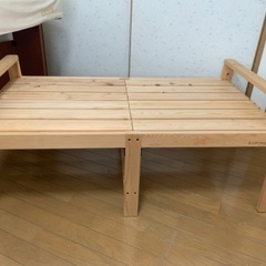 カインズ　ベンチソファ　椅子　テーブルの画像
