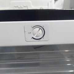 USED【MAXZEN】家庭用冷凍庫 ストッカー 64L 取説付の画像