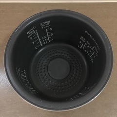 最終値下げ出品です【動作確認済】Panasonic パナソニック スチームIH炊飯器  ECONAVI搭載 ダイヤモンド竈釜5.5合炊きの画像