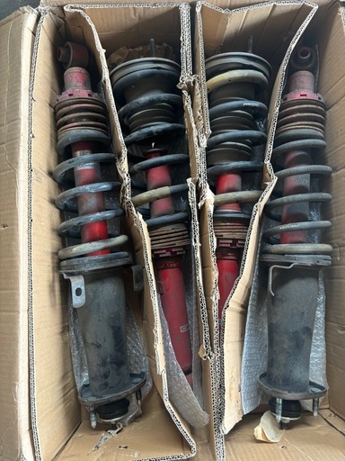 18クラウン　車高調　タナベ