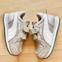 PUMA ベビーシューズの画像
