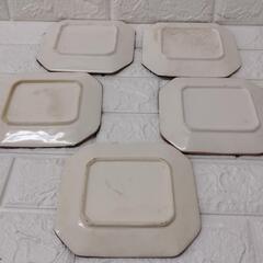 古伊万里風　花車　陶器 　皿の画像