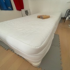 シングルベッド