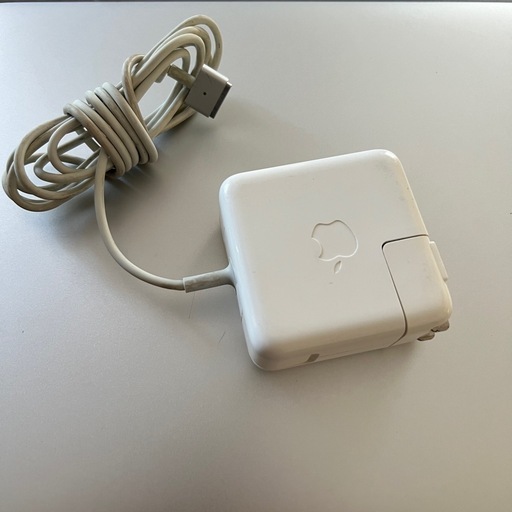 MACBOOK air 13 Early 2015 説明文お読みください。
