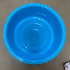 大きめ洗い桶、タライの画像