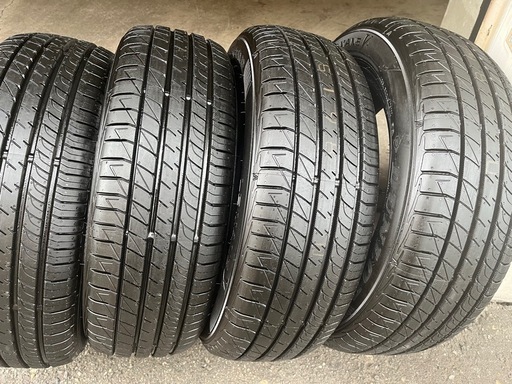 【新品同様！シエンタ夏タイヤ】185/60 R15