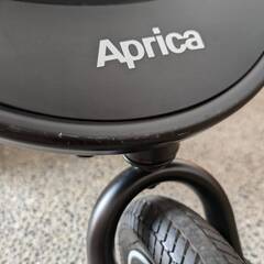 Aprica SMOOOVE（スムーヴ）きれい　シートマット付き