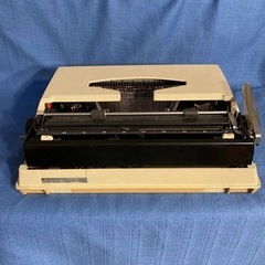 【純正カバーケース付！】 BROTHER ブラザー アンティーク タイプライター レトロ ヴィンテージ 713 Valiantの画像