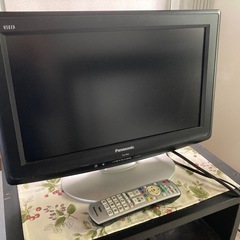 パナソニック　19インチテレビ　2010年製