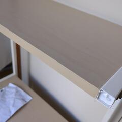 キャスター付き　パソコンデスク　テーブルの画像