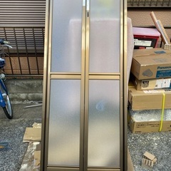 室ドア 枠付 浴室2枚折ドア LIXIL リクシル トステムSF型完成品 内付型 0717/0718 W750×H1818mmの画像