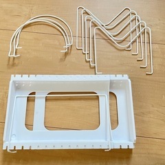 フライパンスタンド 伸縮 ニトリ ざるボウルフライパンスタンド 幅30～54cmの画像