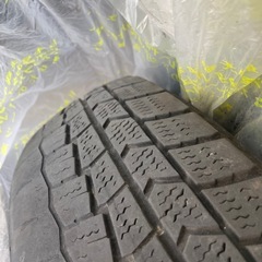社外ホイール　155/80R13  冬タイヤ付き　２本に片減りありの画像