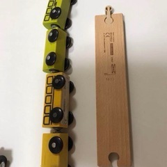 玩具 イケヤ 木の車の画像