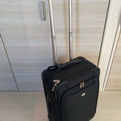 キャリースーツケース【VICTORINOX】の画像