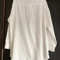 ブラウス値下げ中の画像