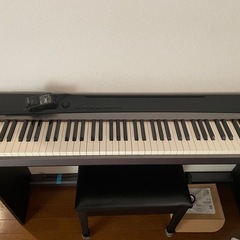 電子ピアノ