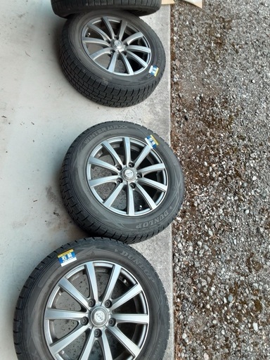 値下げ中　
Zack アルミホイール　タイヤ4本セット　195.65.R15 スタッドレス