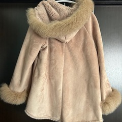 JUSGLITTY フェイクムートン ファーコートの画像