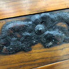 【ジャングルジャングル和歌山店】【Wa3408】箪笥 雲龍鉄金具  アンティーク  昭和レトロ リユースショップ リサイクルショップ  和歌山市 岩出市 海南市 岬町 和歌山 大阪の画像
