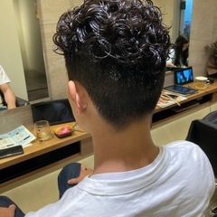 今月🉐価格で美容院行きたい方いますか？