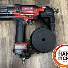 【中古】マキタ 高圧釘打ち機 AR411HR 使用ビス長さ:連結ビス(コイルタイプ)25～41mm 使用空気圧力:1.76～2.26MPa(18～23kgf/㎠)の画像