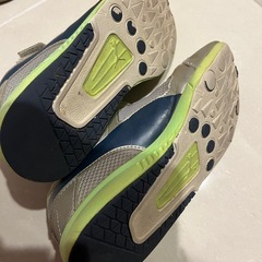 PUMA スニーカーの画像