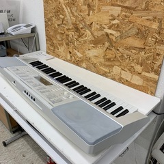 電子ピアノ CASIO カシオ LK-205 光ナビゲーションキーボード　※2400010429934の画像