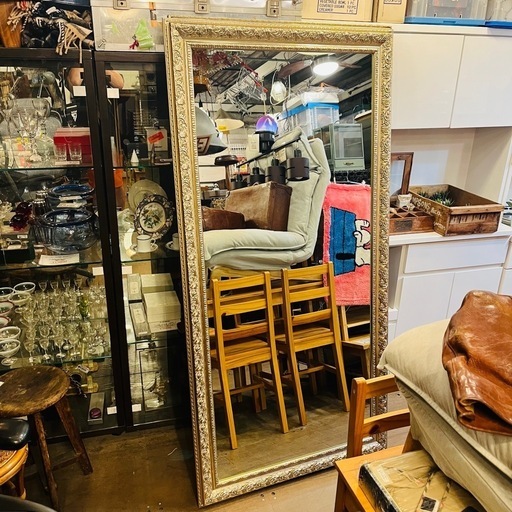 売約済み【武蔵小山店】  ミラー　ウォールミラー　姿見　デコレーション　大判　大型　検　ビンテージ　ヴィンテージ　鏡　ダンス　ファッション　　ゴールド　金