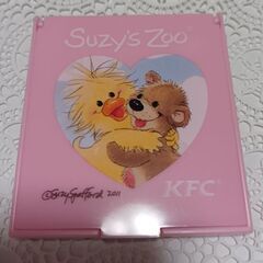 スージーズーの手持ち鏡