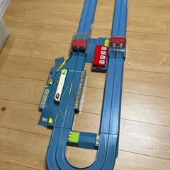 トミカびゅんびゅんサーキット