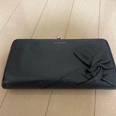 ゆいさん決定しました
正規品　ブランド長財布 