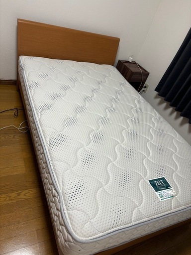 【お引き取り限定！】セミダブルベッド　フランスベッド製ベッドフレーム＋マットレス