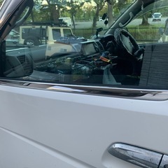 ハイエース200系ウィンドモール　アンテナカバー